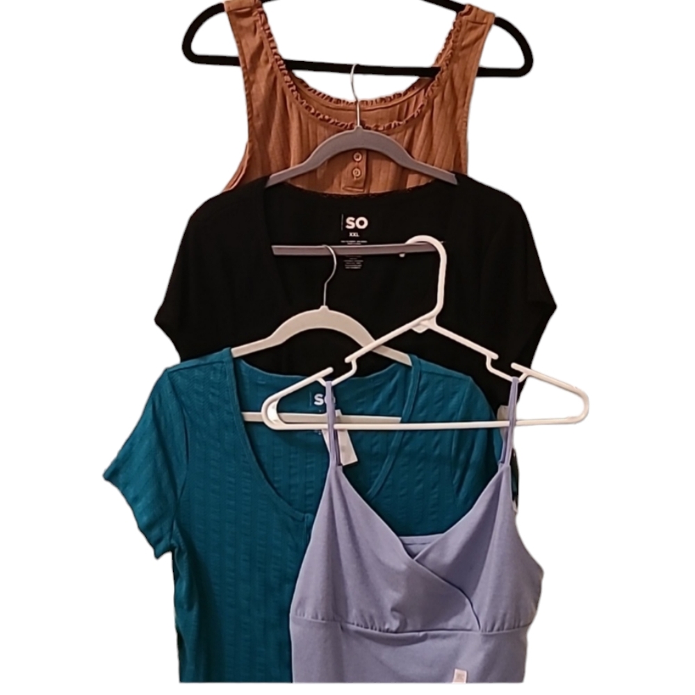 SO BRAND WOMENS JUNIOR PLUS SIZE BUNDLE OF 4 TOPS ALL SIZE XXL - Picture 1 of 16